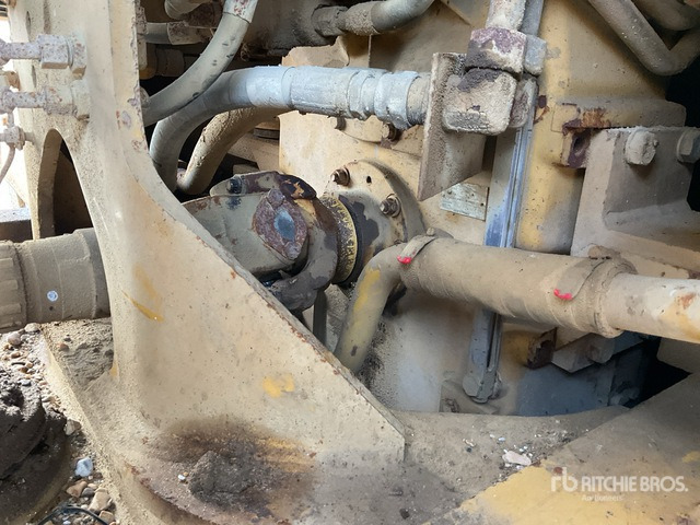 2010 Cat 966 H (Inoperable) Wheel Loader - Колесен товарач: снимка 5 2010 Cat 966 H (Inoperable) Wheel Loader - Колесен товарач: снимка 5