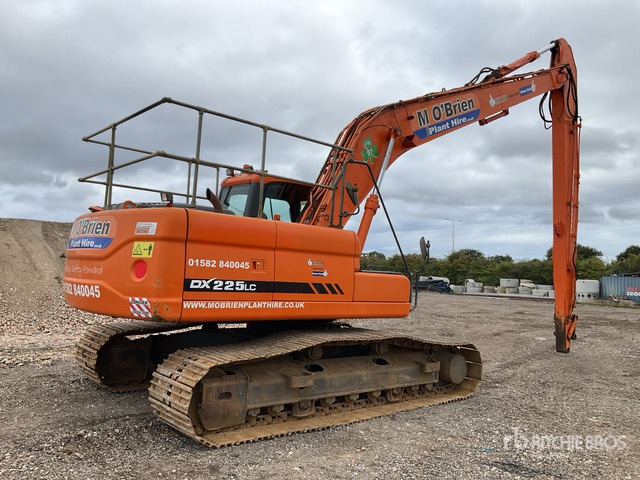 2011 Doosan DX225LC Long Reach Tracked Excavator - Верижен багер: снимка 4 2011 Doosan DX225LC Long Reach Tracked Excavator - Верижен багер: снимка 4