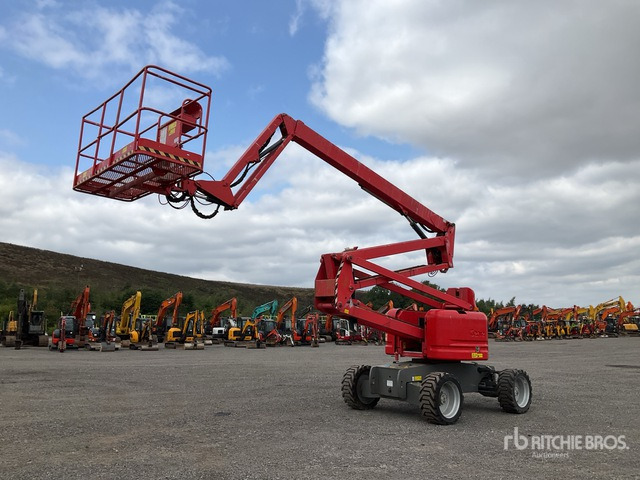 2012 Genie Z60 4WD Diesel Articulating Boom Lift - Артикулираща платформа: снимка 2 2012 Genie Z60 4WD Diesel Articulating Boom Lift - Артикулираща платформа: снимка 2
