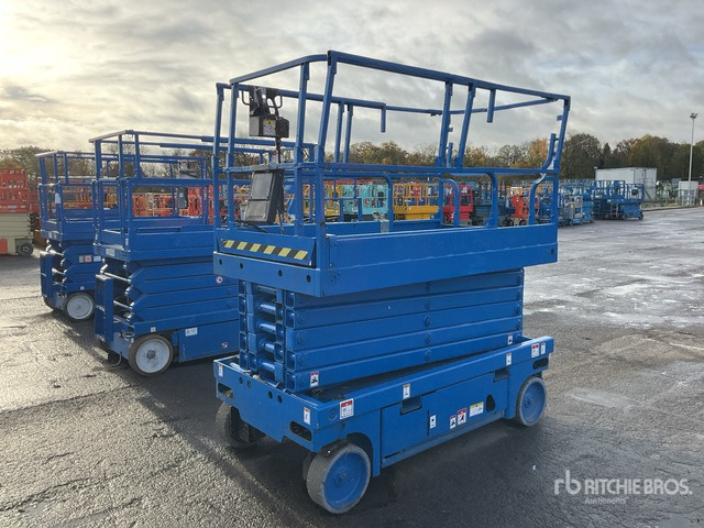 2012 Haulotte Compact 14 Electric Scissor Lift - Ножична работна платформа: снимка 1 2012 Haulotte Compact 14 Electric Scissor Lift - Ножична работна платформа: снимка 1