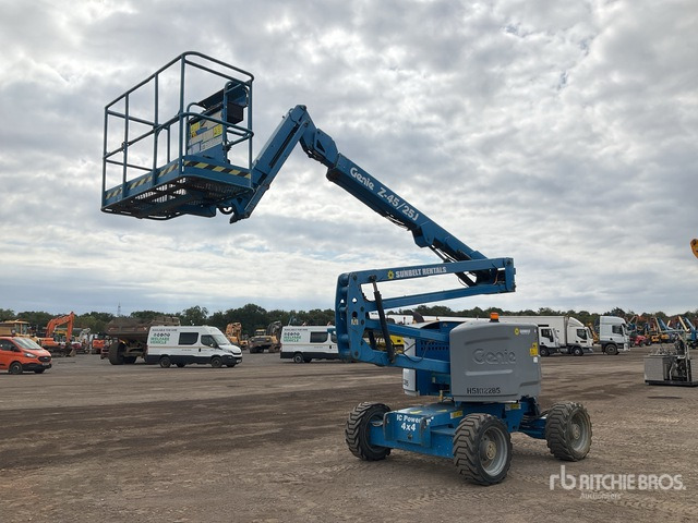 2014 Genie Z45/25J 4WD Diesel Articulating Boom Lift - Артикулираща платформа: снимка 2 2014 Genie Z45/25J 4WD Diesel Articulating Boom Lift - Артикулираща платформа: снимка 2