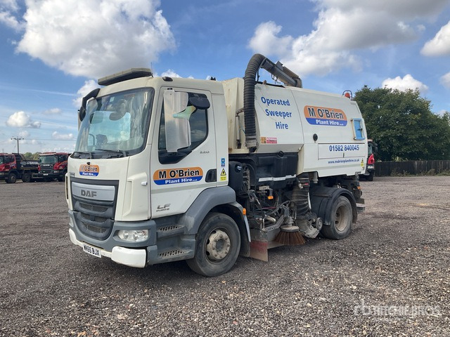 2015 DAF LF Euro 6 2015 Johnston on Sweeper Truck - Мотометачна машина: снимка 1 2015 DAF LF Euro 6 2015 Johnston on Sweeper Truck - Мотометачна машина: снимка 1