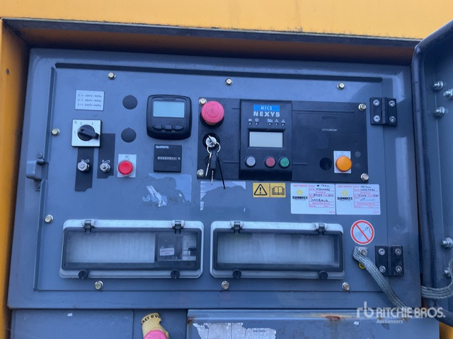 2015 Sdmo R165C3 Generator Set - Електрогенератор: снимка 4 2015 Sdmo R165C3 Generator Set - Електрогенератор: снимка 4