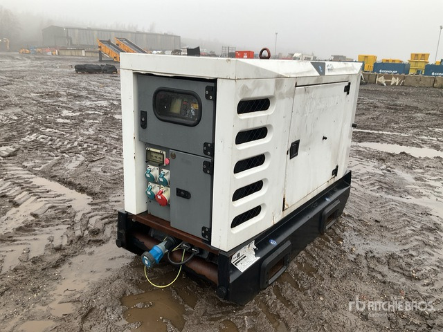 2015 Sdmo R33 Generator Set - Електрогенератор: снимка 2 2015 Sdmo R33 Generator Set - Електрогенератор: снимка 2