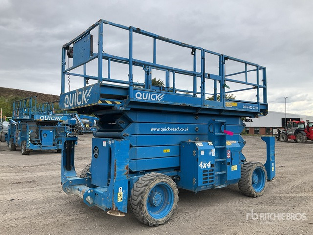2016 Genie GS5390 4x4 Diesel Scissor Lift - Ножична работна платформа: снимка 2 2016 Genie GS5390 4x4 Diesel Scissor Lift - Ножична работна платформа: снимка 2