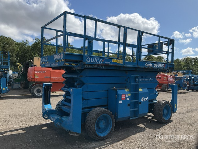 2016 Genie GS5390 4x4 Diesel Scissor Lift - Ножична работна платформа: снимка 3 2016 Genie GS5390 4x4 Diesel Scissor Lift - Ножична работна платформа: снимка 3