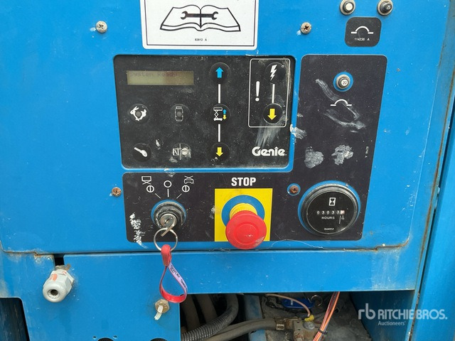 2016 Genie GS5390 4x4 Diesel Scissor Lift - Ножична работна платформа: снимка 5 2016 Genie GS5390 4x4 Diesel Scissor Lift - Ножична работна платформа: снимка 5