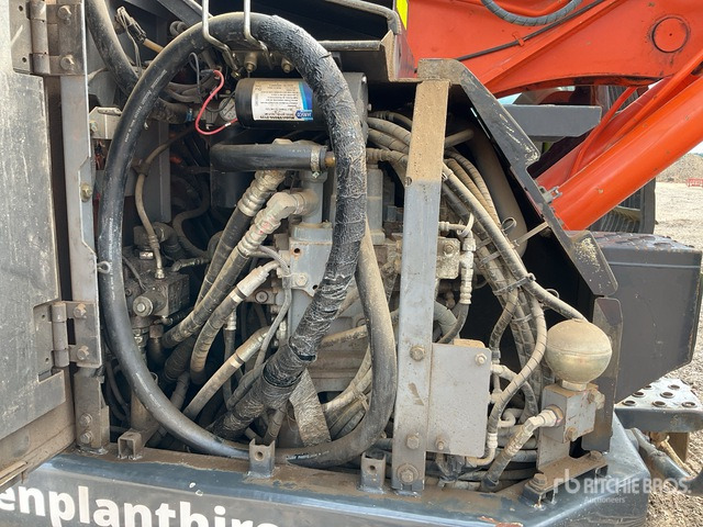 2016 Hitachi ZX135US-5B SRF Tunnel Spec Tracked Excavator - Верижен багер: снимка 5 2016 Hitachi ZX135US-5B SRF Tunnel Spec Tracked Excavator - Верижен багер: снимка 5