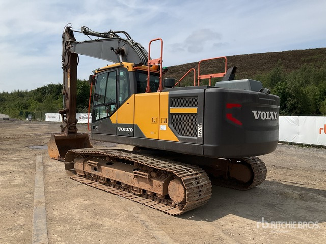 2017 Volvo EC220EL Tracked Excavator - Верижен багер: снимка 4 2017 Volvo EC220EL Tracked Excavator - Верижен багер: снимка 4