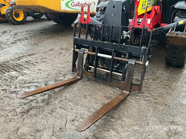 2022 Manitou MT1335 Telehandler - Телескопичен товарач: снимка 5 2022 Manitou MT1335 Telehandler - Телескопичен товарач: снимка 5