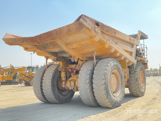2001 Komatsu HD785-5 - Кариерен самосвал: снимка 3 2001 Komatsu HD785-5 - Кариерен самосвал: снимка 3
