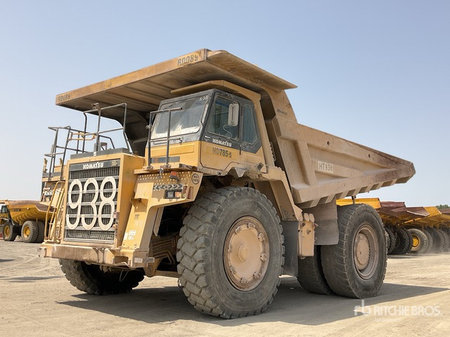 2001 Komatsu HD785-5 - Кариерен самосвал: снимка 2 2001 Komatsu HD785-5 - Кариерен самосвал: снимка 2