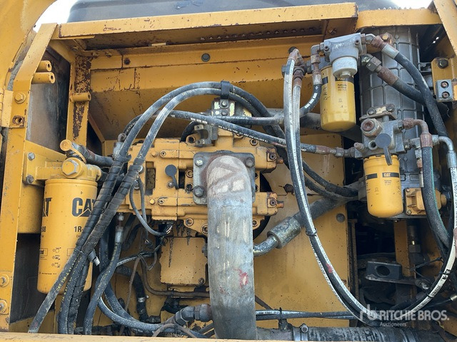 2002 Cat 330CL - Верижен багер: снимка 5 2002 Cat 330CL - Верижен багер: снимка 5