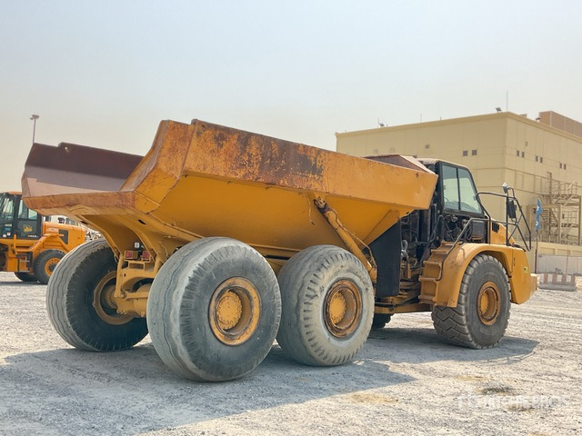 2004 Cat 740 - Съчленен самосвал: снимка 3 2004 Cat 740 - Съчленен самосвал: снимка 3