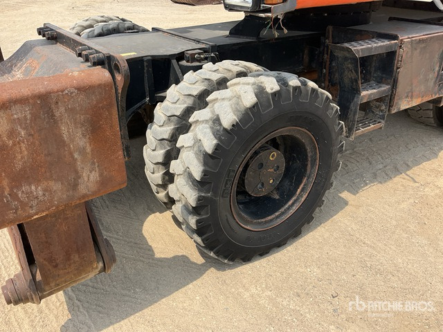 2005 Hitachi ZX210W - Колесен багер: снимка 5 2005 Hitachi ZX210W - Колесен багер: снимка 5