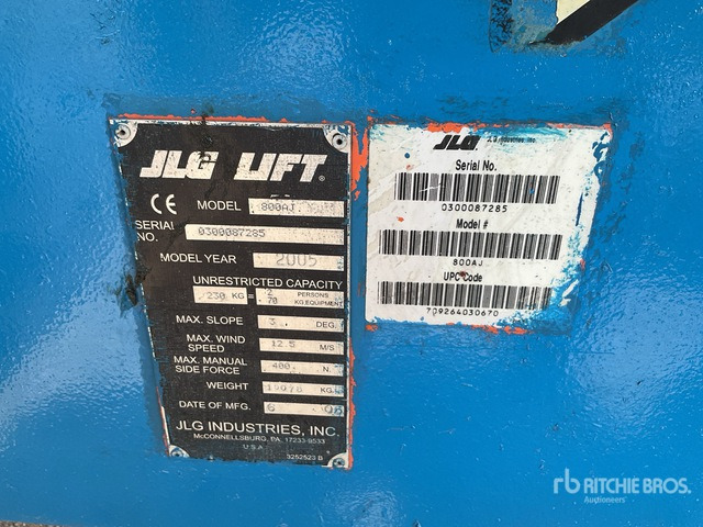 2005 JLG 800AJ 4WD Diesel Articulating Boom Lift - Артикулираща платформа: снимка 2 2005 JLG 800AJ 4WD Diesel Articulating Boom Lift - Артикулираща платформа: снимка 2