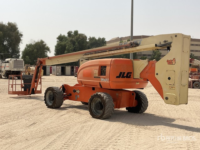 2005 JLG 800AJ 4WD Diesel Articulating Boom Lift - Артикулираща платформа: снимка 4 2005 JLG 800AJ 4WD Diesel Articulating Boom Lift - Артикулираща платформа: снимка 4