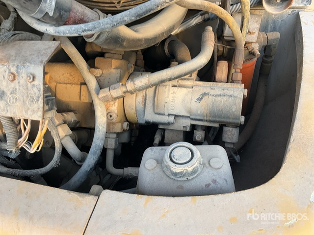 2007 Cat 906 - Колесен товарач: снимка 5 2007 Cat 906 - Колесен товарач: снимка 5