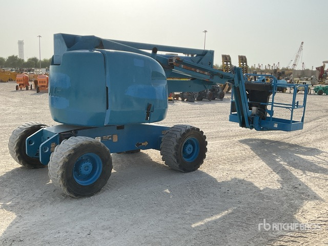 2007 JLG 450AJ 4WD Diesel Articulating Boom Lift - Артикулираща платформа: снимка 3 2007 JLG 450AJ 4WD Diesel Articulating Boom Lift - Артикулираща платформа: снимка 3
