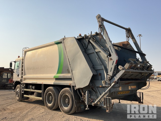 2008 MAN TGA33.360 6x4 Rear Loader Waste Collection Truck - Боклукчийска кола: снимка 2 2008 MAN TGA33.360 6x4 Rear Loader Waste Collection Truck - Боклукчийска кола: снимка 2