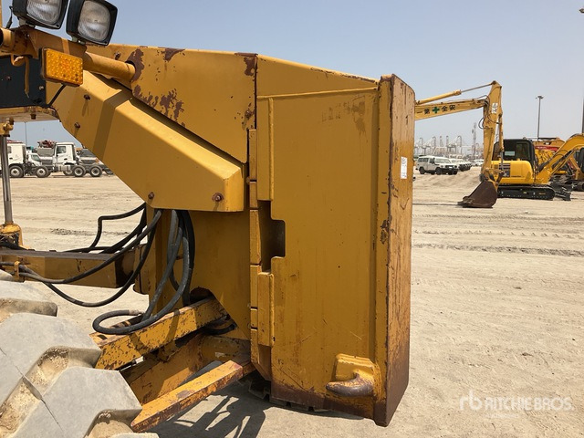 2009 Cat 140H - Грейдер: снимка 5 2009 Cat 140H - Грейдер: снимка 5