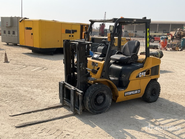 2010 Cat DP25NT 2.5 ton Forklift - Дизелов мотокар: снимка 2 2010 Cat DP25NT 2.5 ton Forklift - Дизелов мотокар: снимка 2