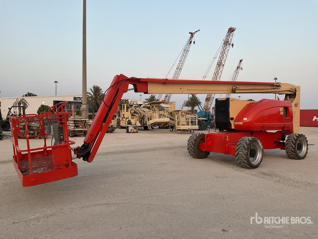 2010 JLG 800AJ 4WD Diesel Articulating Boom Lift - Артикулираща платформа: снимка 1 2010 JLG 800AJ 4WD Diesel Articulating Boom Lift - Артикулираща платформа: снимка 1