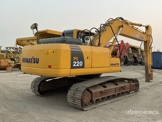 2010 Komatsu PC220-8N1 - Верижен багер: снимка 5 2010 Komatsu PC220-8N1 - Верижен багер: снимка 5