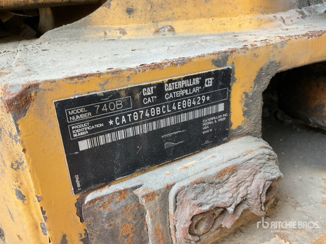 2011 Cat 740B - Съчленен самосвал: снимка 2 2011 Cat 740B - Съчленен самосвал: снимка 2