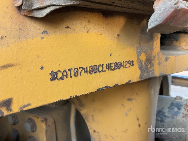 2011 Cat 740B - Съчленен самосвал: снимка 5 2011 Cat 740B - Съчленен самосвал: снимка 5