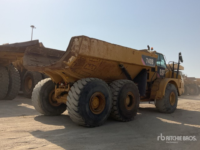 2011 Cat 740B - Съчленен самосвал: снимка 4 2011 Cat 740B - Съчленен самосвал: снимка 4