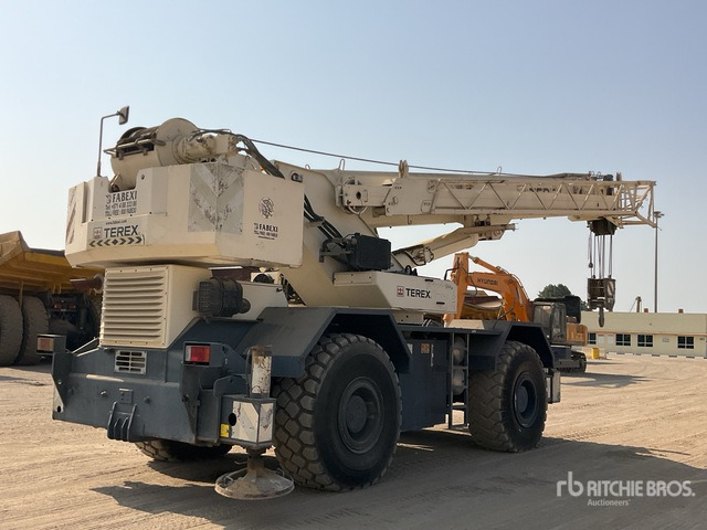 2011 Terex A600-1 60 ton 4x4x4 Rough Terrain Crane - Кран за пресечени терени: снимка 5 2011 Terex A600-1 60 ton 4x4x4 Rough Terrain Crane - Кран за пресечени терени: снимка 5