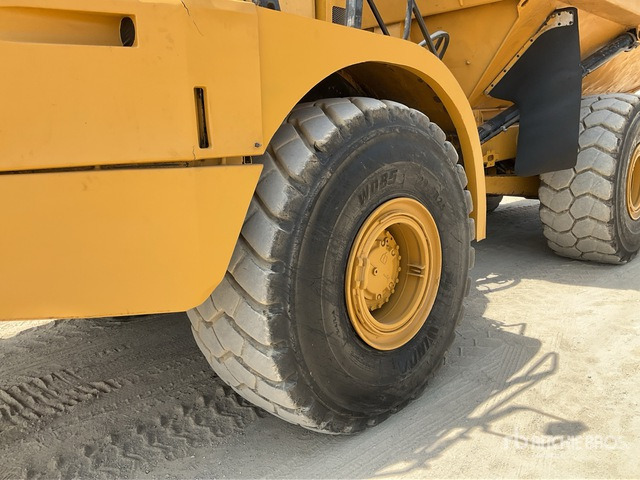2012 Cat 740B - Съчленен самосвал: снимка 5 2012 Cat 740B - Съчленен самосвал: снимка 5