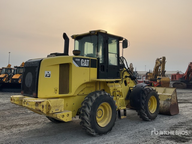 2012 Cat 930H - Колесен товарач: снимка 4 2012 Cat 930H - Колесен товарач: снимка 4