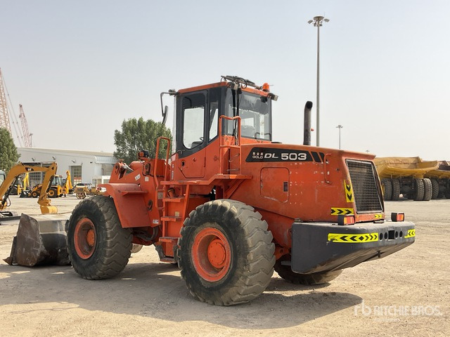 2012 Doosan DL503 Gold - Колесен товарач: снимка 4 2012 Doosan DL503 Gold - Колесен товарач: снимка 4