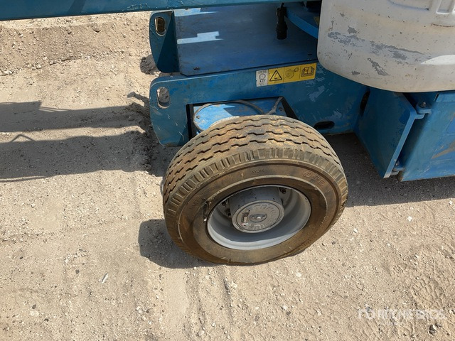 2012 Genie Z-45/25J 2WD Diesel (Inoperable) Articulating Boom Lift - Артикулираща платформа: снимка 5 2012 Genie Z-45/25J 2WD Diesel (Inoperable) Articulating Boom Lift - Артикулираща платформа: снимка 5
