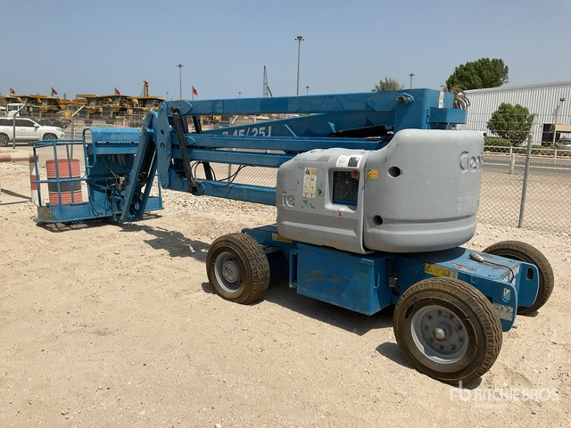 2012 Genie Z-45/25J 2WD Diesel (Inoperable) Articulating Boom Lift - Артикулираща платформа: снимка 4 2012 Genie Z-45/25J 2WD Diesel (Inoperable) Articulating Boom Lift - Артикулираща платформа: снимка 4