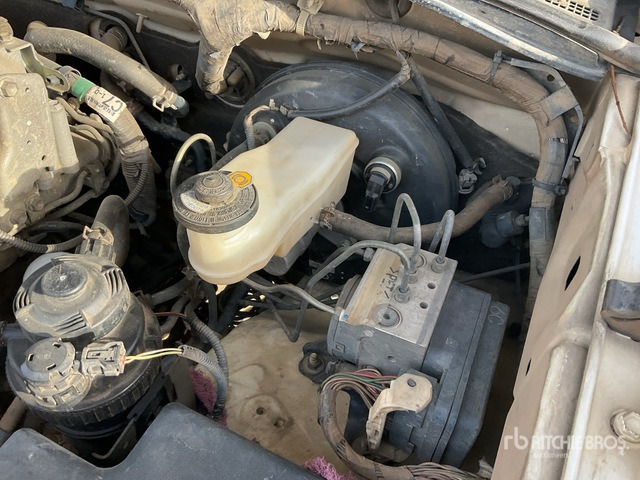 2012 Toyota Hilux 4x4 Crew Cab Pickup - Пикап: снимка 4 2012 Toyota Hilux 4x4 Crew Cab Pickup - Пикап: снимка 4