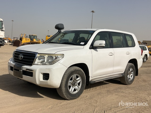 2012 Toyota Land Cruiser GX 200L 4x4 SUV - Джип: снимка 1 2012 Toyota Land Cruiser GX 200L 4x4 SUV - Джип: снимка 1