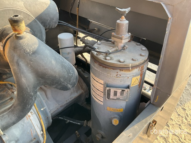 2013 Atlas Copco XA137DD Mobile Air Compressor - Компресор за въздух: снимка 4 2013 Atlas Copco XA137DD Mobile Air Compressor - Компресор за въздух: снимка 4