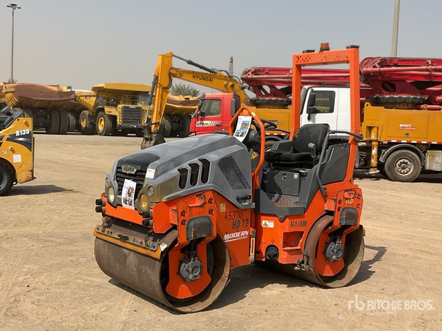 2013 Hamm HD12VV - Валяк: снимка 1 2013 Hamm HD12VV - Валяк: снимка 1
