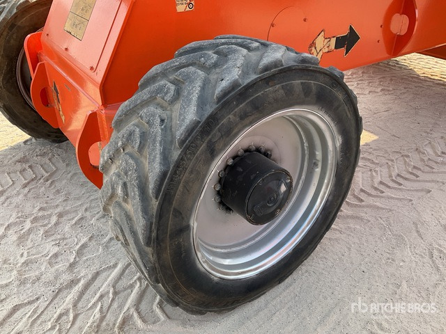 2013 JLG 1250AJP 4WD Diesel Articulating Boom Lift - Артикулираща платформа: снимка 3 2013 JLG 1250AJP 4WD Diesel Articulating Boom Lift - Артикулираща платформа: снимка 3