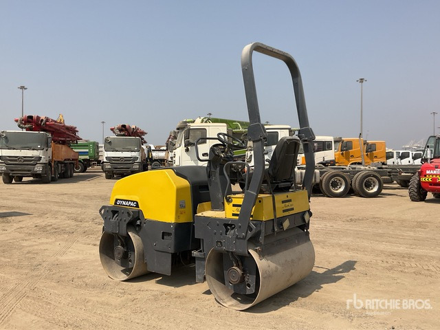 2014 Dynapac CC1200 - Валяк: снимка 3 2014 Dynapac CC1200 - Валяк: снимка 3