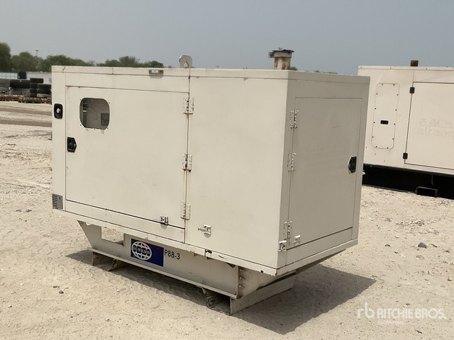 2014 FG Wilson P88 3 100 kVA Skid-Mounted (Inoperable) Generator Set - Електрогенератор: снимка 3 2014 FG Wilson P88 3 100 kVA Skid-Mounted (Inoperable) Generator Set - Електрогенератор: снимка 3