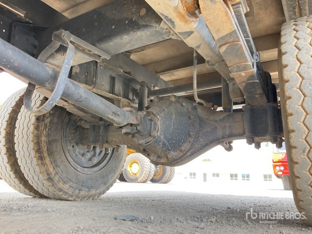 2014 Mitsubishi Canter 4x2 Crew Cab Flatbed Truck - Бордови камион: снимка 5 2014 Mitsubishi Canter 4x2 Crew Cab Flatbed Truck - Бордови камион: снимка 5