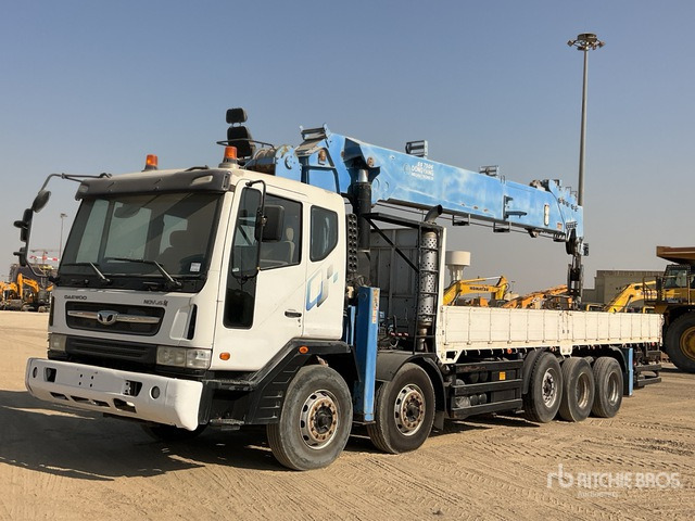 2015 Tata Daewoo Novus SE 2015 Dong Yang SS7506S 20 ton S ... Flatbed Truck with Crane - Бордови камион, Камион с кран: снимка 1 2015 Tata Daewoo Novus SE 2015 Dong Yang SS7506S 20 ton S ... Flatbed Truck with Crane - Бордови камион, Камион с кран: снимка 1
