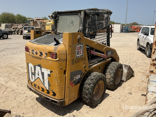 2016 Cat 216B3 (Inoperable) Skid Steer Loader - Мини челен товарач: снимка 4 2016 Cat 216B3 (Inoperable) Skid Steer Loader - Мини челен товарач: снимка 4