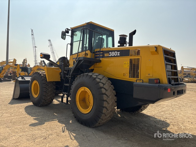2017 Komatsu WA380Z-6 Wheel Loader - Колесен товарач: снимка 2 2017 Komatsu WA380Z-6 Wheel Loader - Колесен товарач: снимка 2