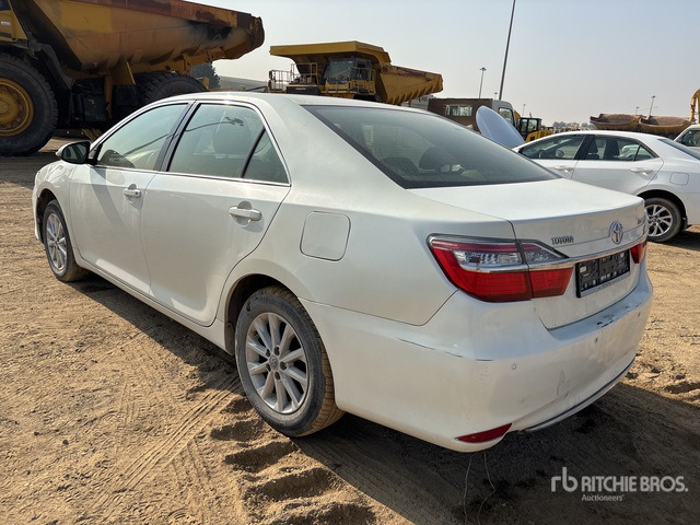 2017 Toyota Camry LE Automobile - Лек автомобил: снимка 2 2017 Toyota Camry LE Automobile - Лек автомобил: снимка 2