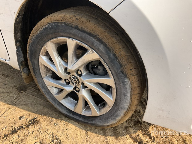 2017 Toyota Corolla Automobile - Лек автомобил: снимка 5 2017 Toyota Corolla Automobile - Лек автомобил: снимка 5